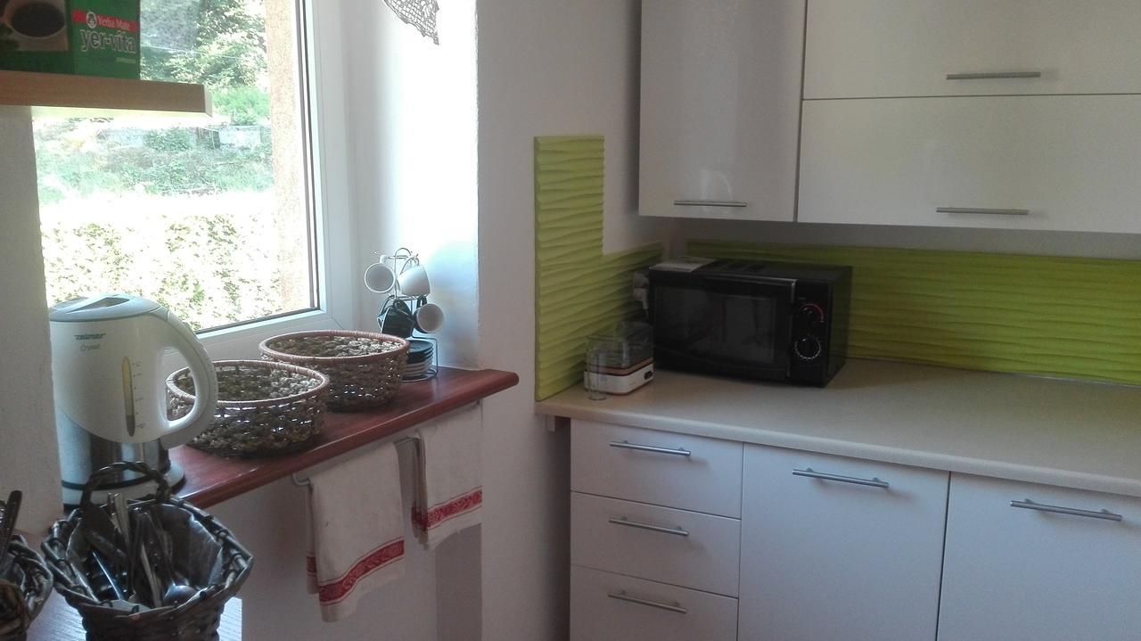 Willa Mona Bed and Breakfast Szklarska Poręba Exteriör bild